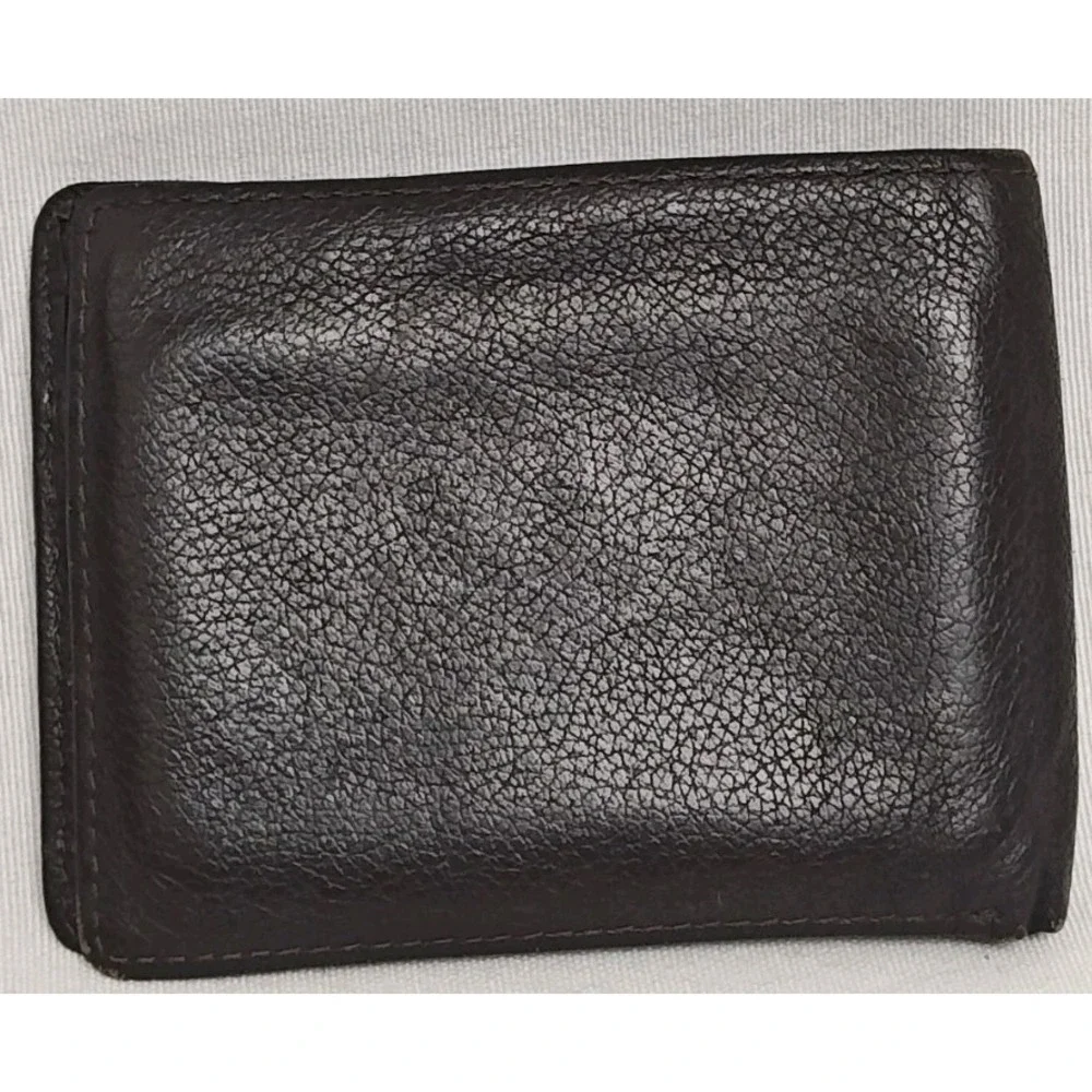 Vintage Dockers Men's Brown Full Grain‎ Leather Stitched Wallet Bifold Embossed
